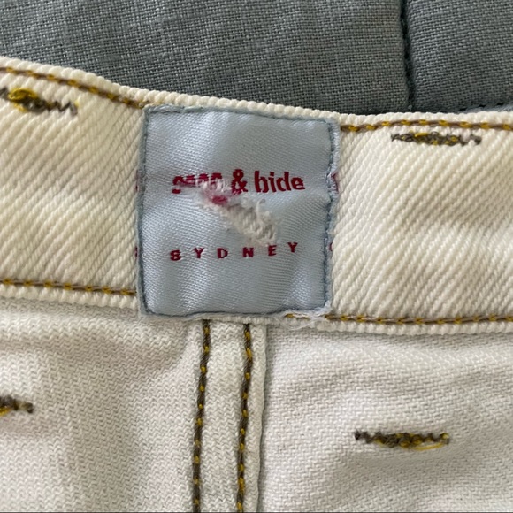 Sass & Bide cheeky denim pale blue fringed destroyed cut off shorts ladies sz 10 - Picture 4 of 6